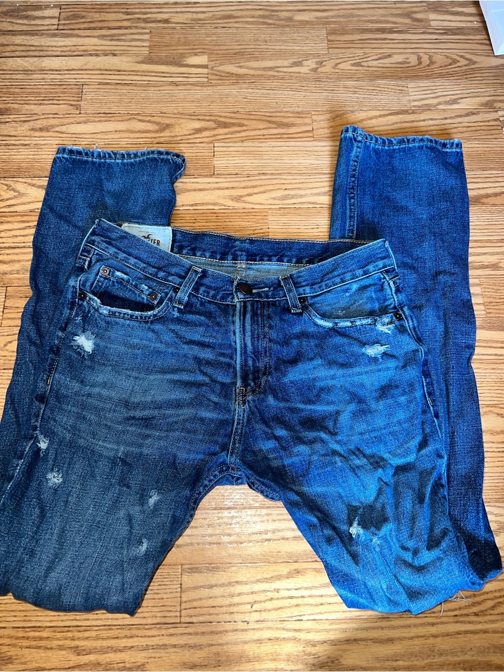 Hollister Men’s Slim Straight Distressed Blue Jeans